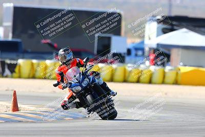 media/Feb-12-2022-SoCal Trackdays (Sat) [[3b21b94a56]]/Turn 2 (1045am)/